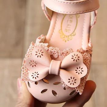2019 primăvara și vara noi de 1-3 ani fetita Baotou jumătate sandale arc printesa student pantofi pantofi de copil